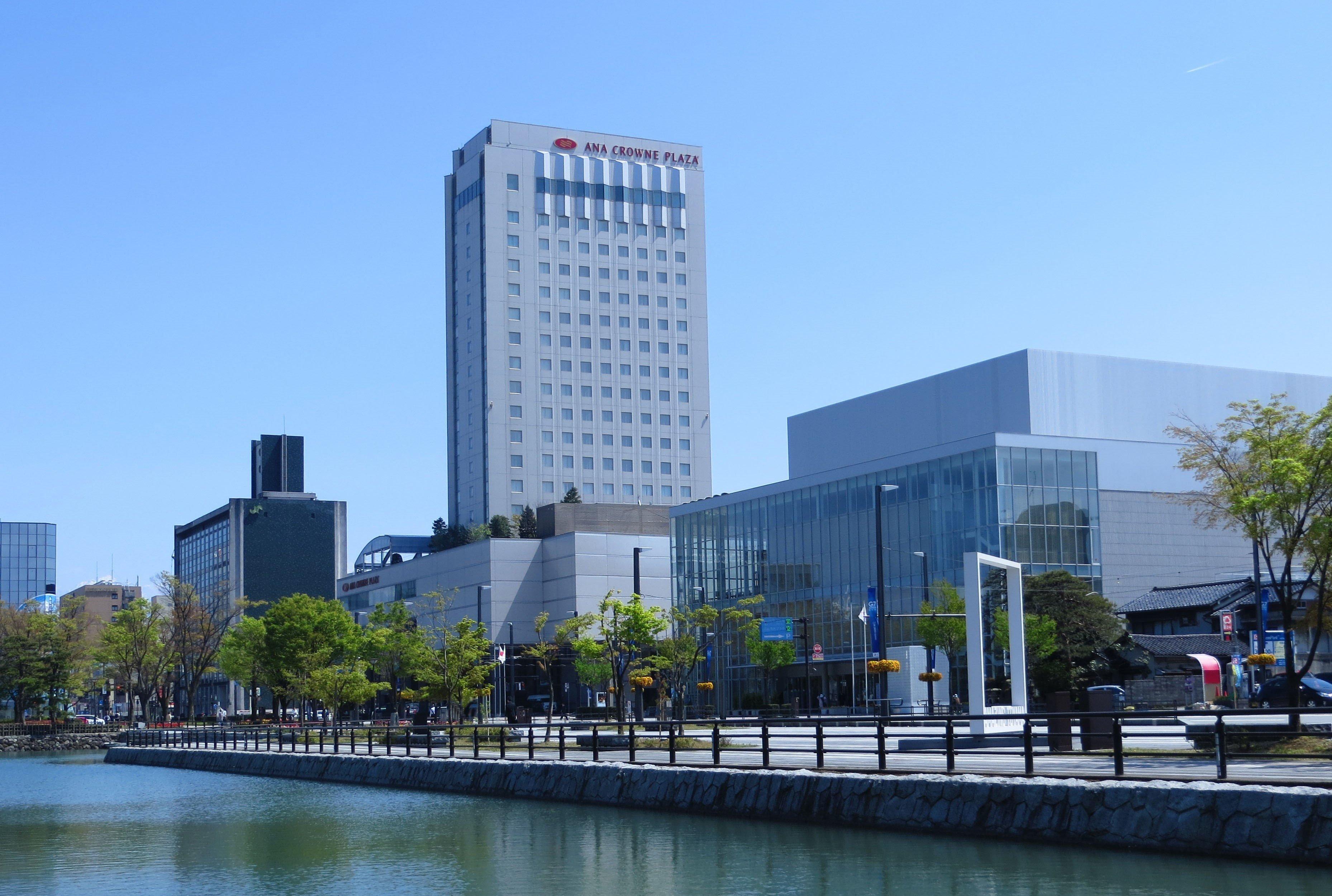 Ana Crowne Plaza Toyama By Ihg Hotel Екстериор снимка