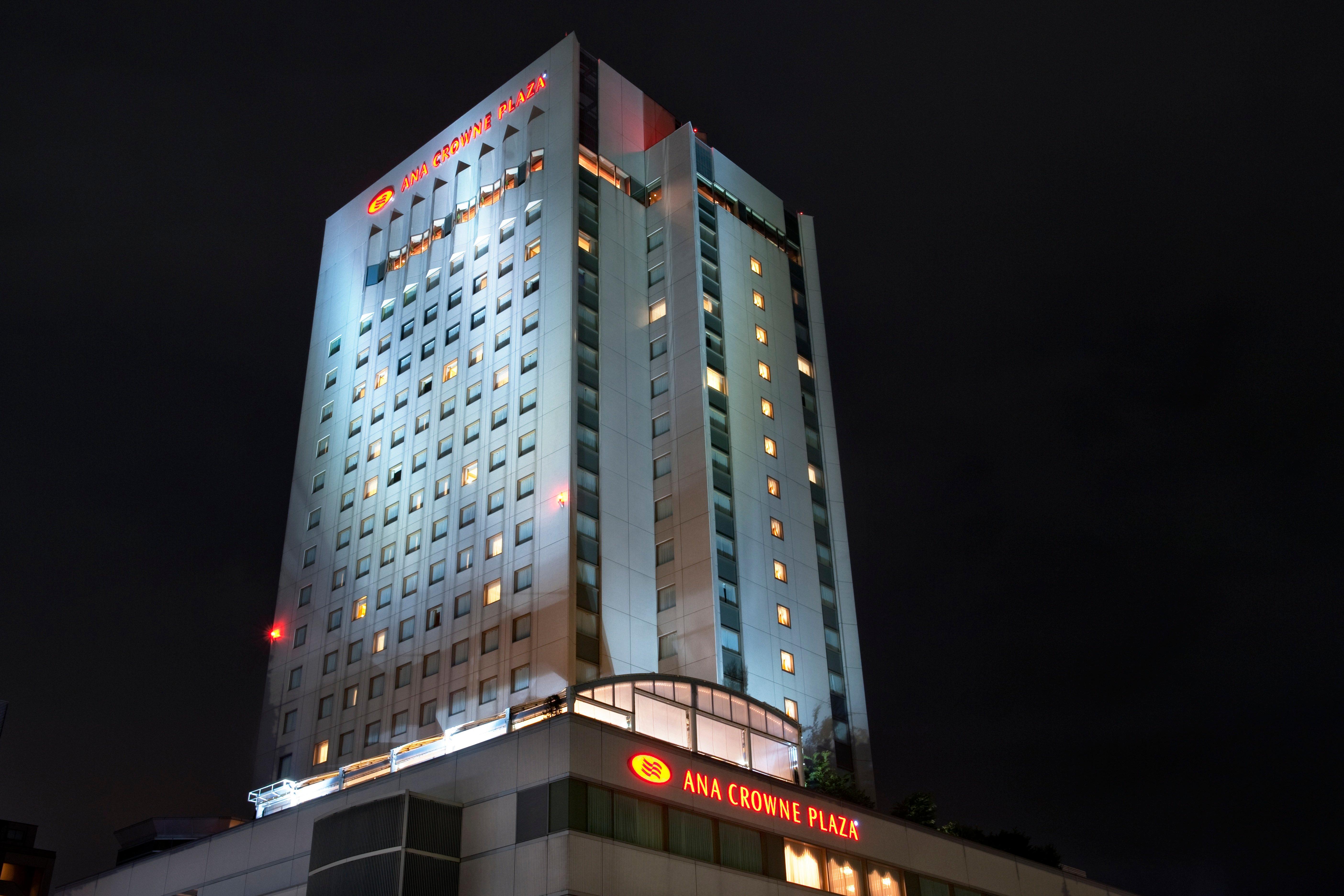 Ana Crowne Plaza Toyama By Ihg Hotel Екстериор снимка