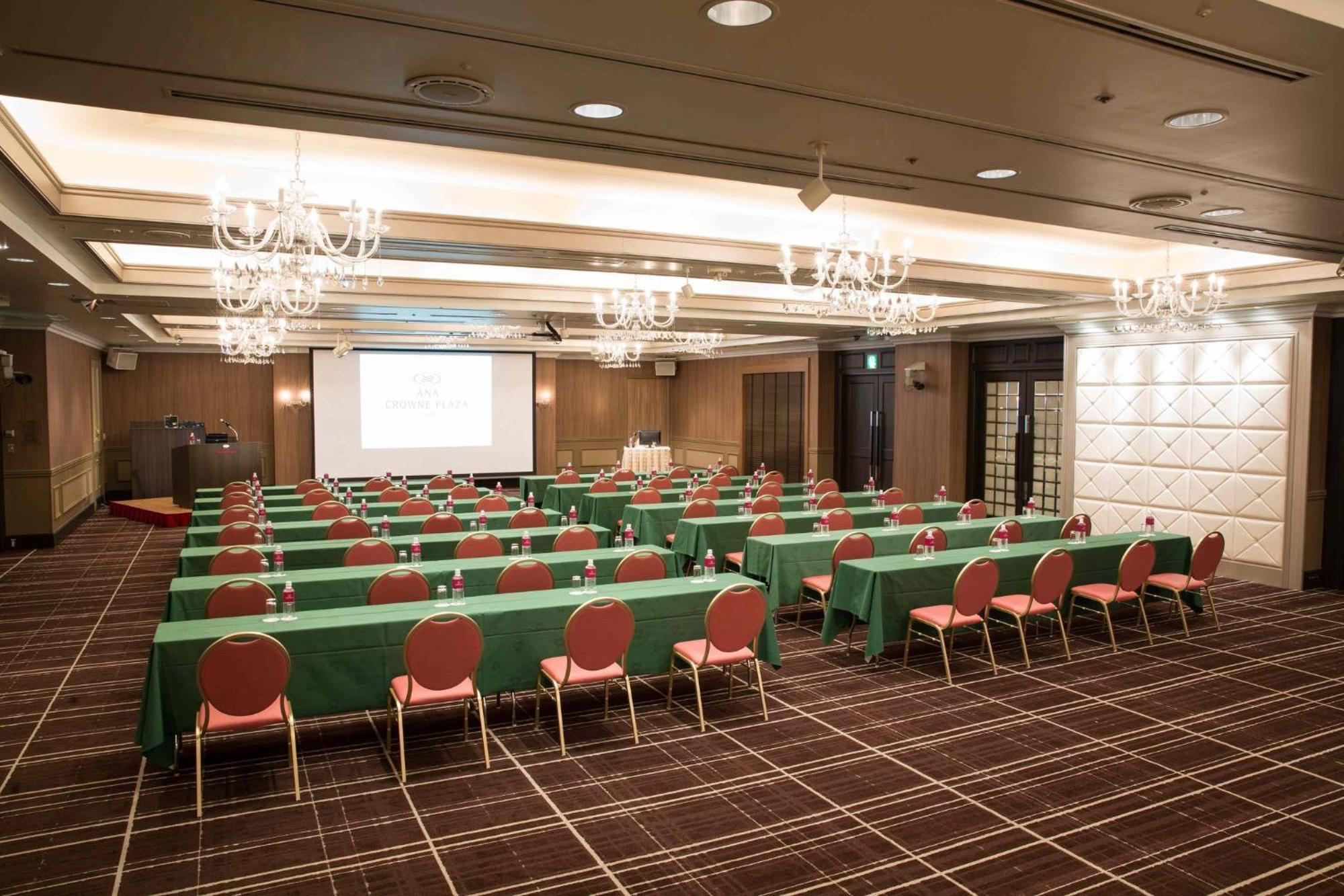 Ana Crowne Plaza Toyama By Ihg Hotel Екстериор снимка