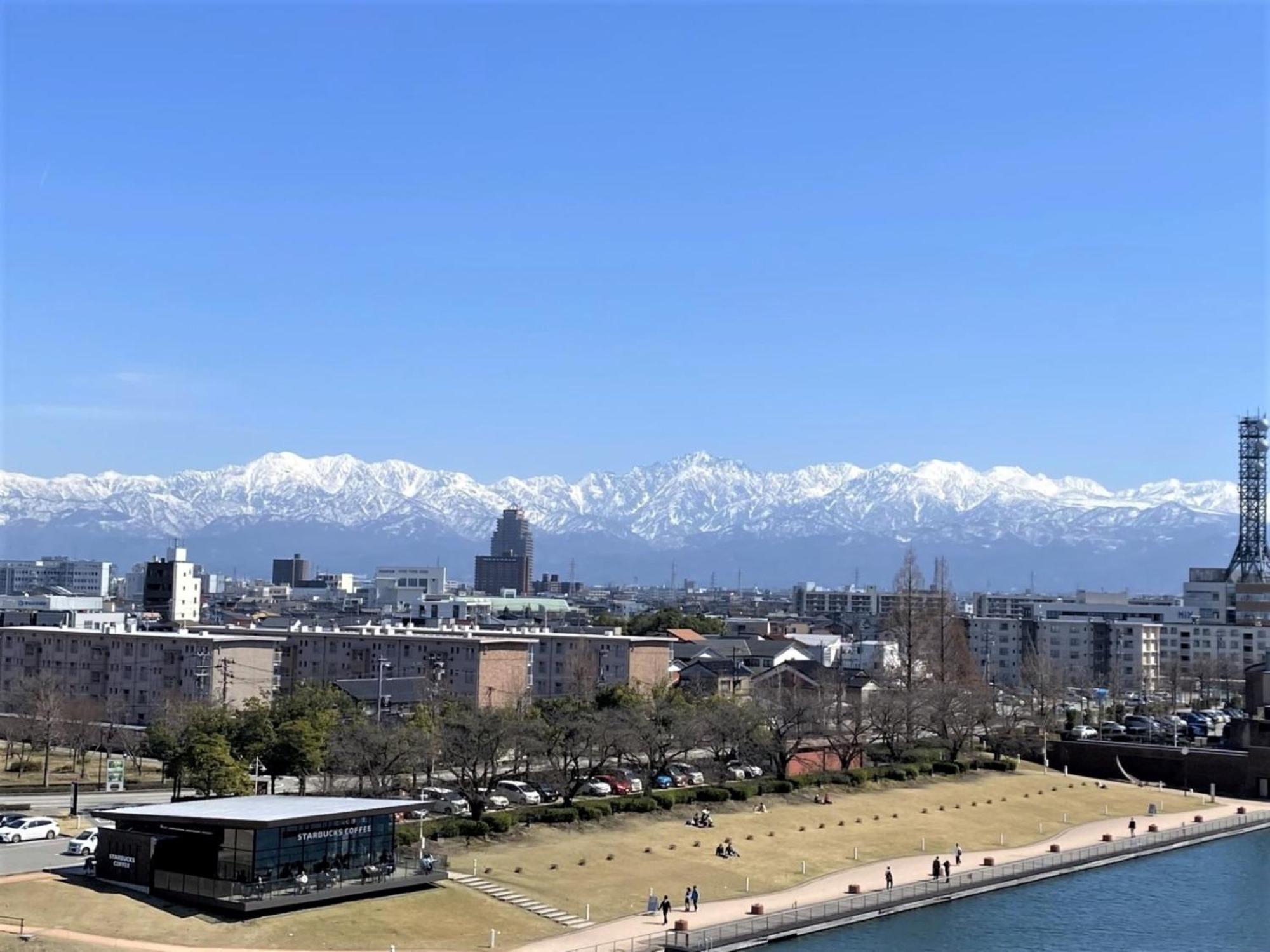Ana Crowne Plaza Toyama By Ihg Hotel Екстериор снимка